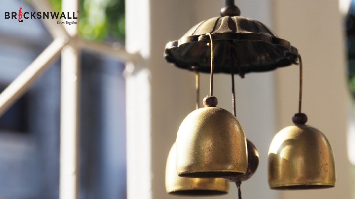 Vastu Wind Chimes: Where in the house should you hang them?