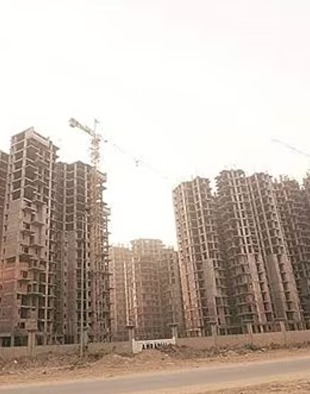 New and renewing real estate agents must obtain certification under MahaRERA