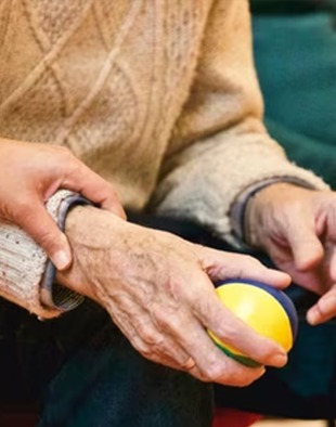 How to obtain money from your home without selling it: what seniors and heirs need to know about reverse mortgages