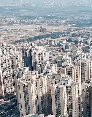 The UP Government's New FAR Policy Removes All Height Limits on Residential Buildings in Noida
