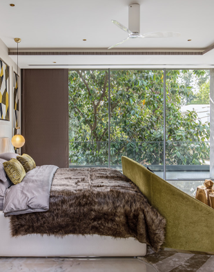 Coffee tones, personal sanctuaries, customized dwellings, and a focus on fresh air will define interior design in 2026